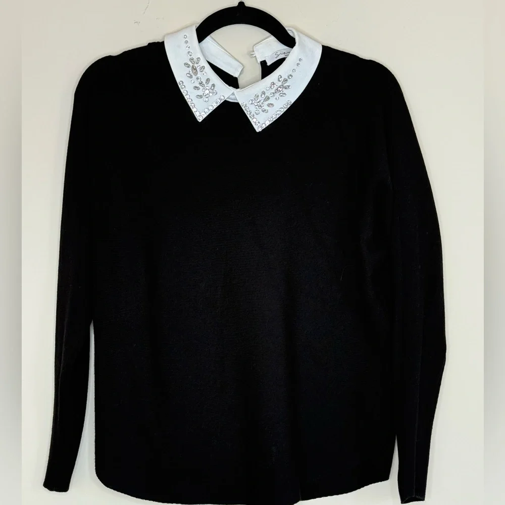 Elegant black sweater with embellished crystal collar. - Picture 2 of 8
